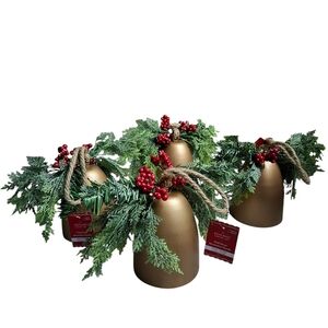 4 PC Gold Bells Berry Pine Leaf Wall Christmas Noel Decorations Winter Cottage